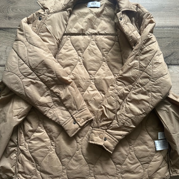 Small Suzy Shier Shacket - Picture 4 of 4